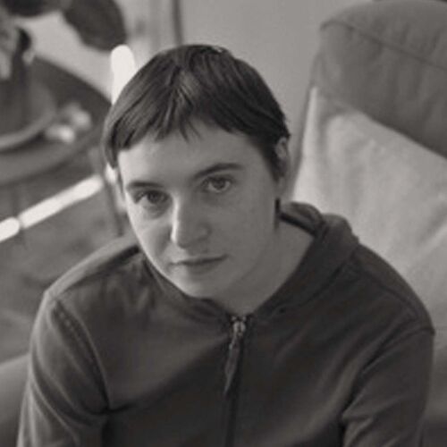 Headshot of a woman